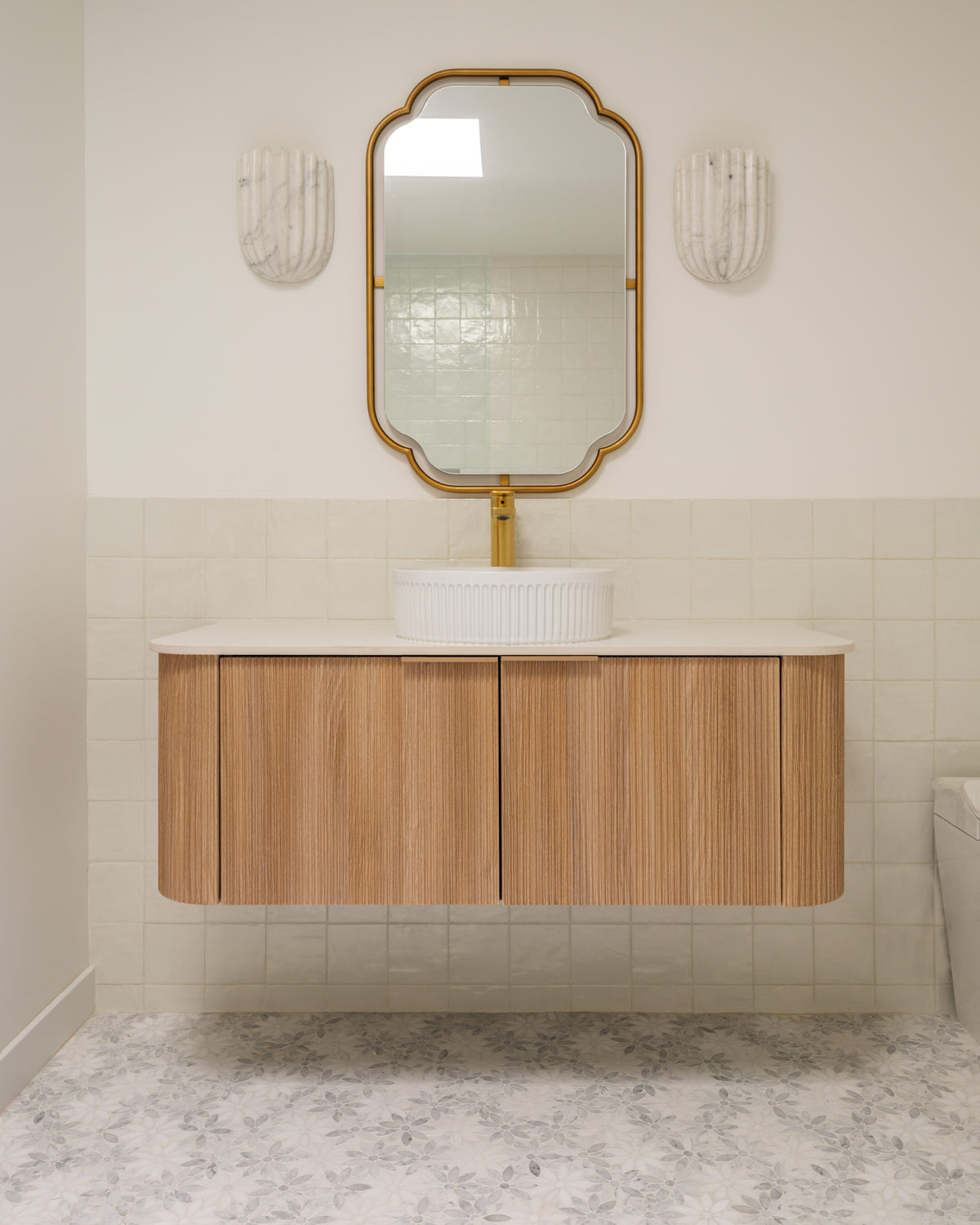 Primavera white marble mosaic interior installation