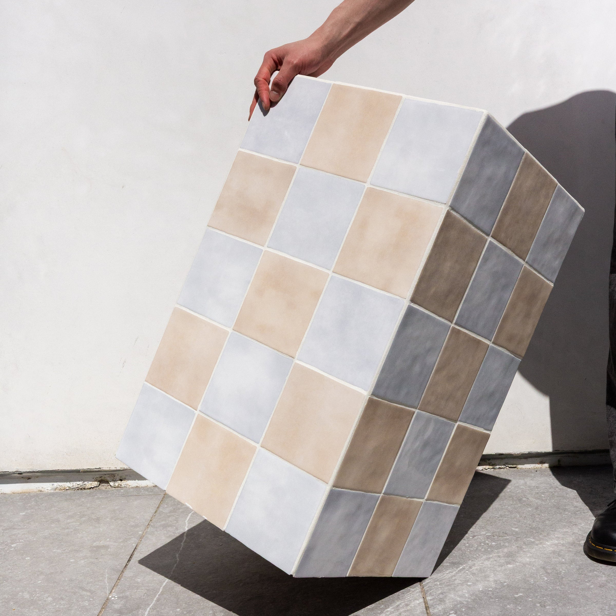 Interactive material detail image