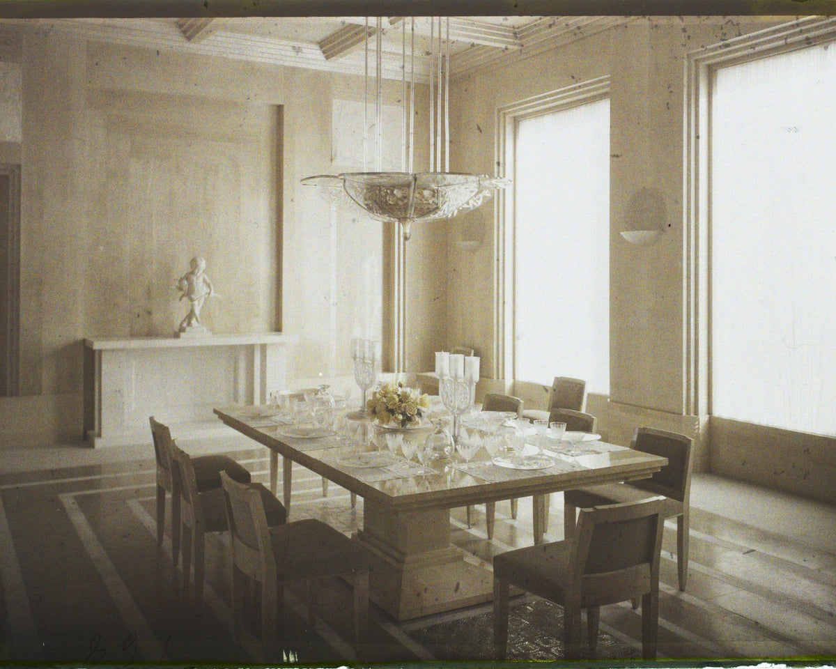 Dining room in Lalique's pavilion at the 1925 Paris exposition, photographed in early color.