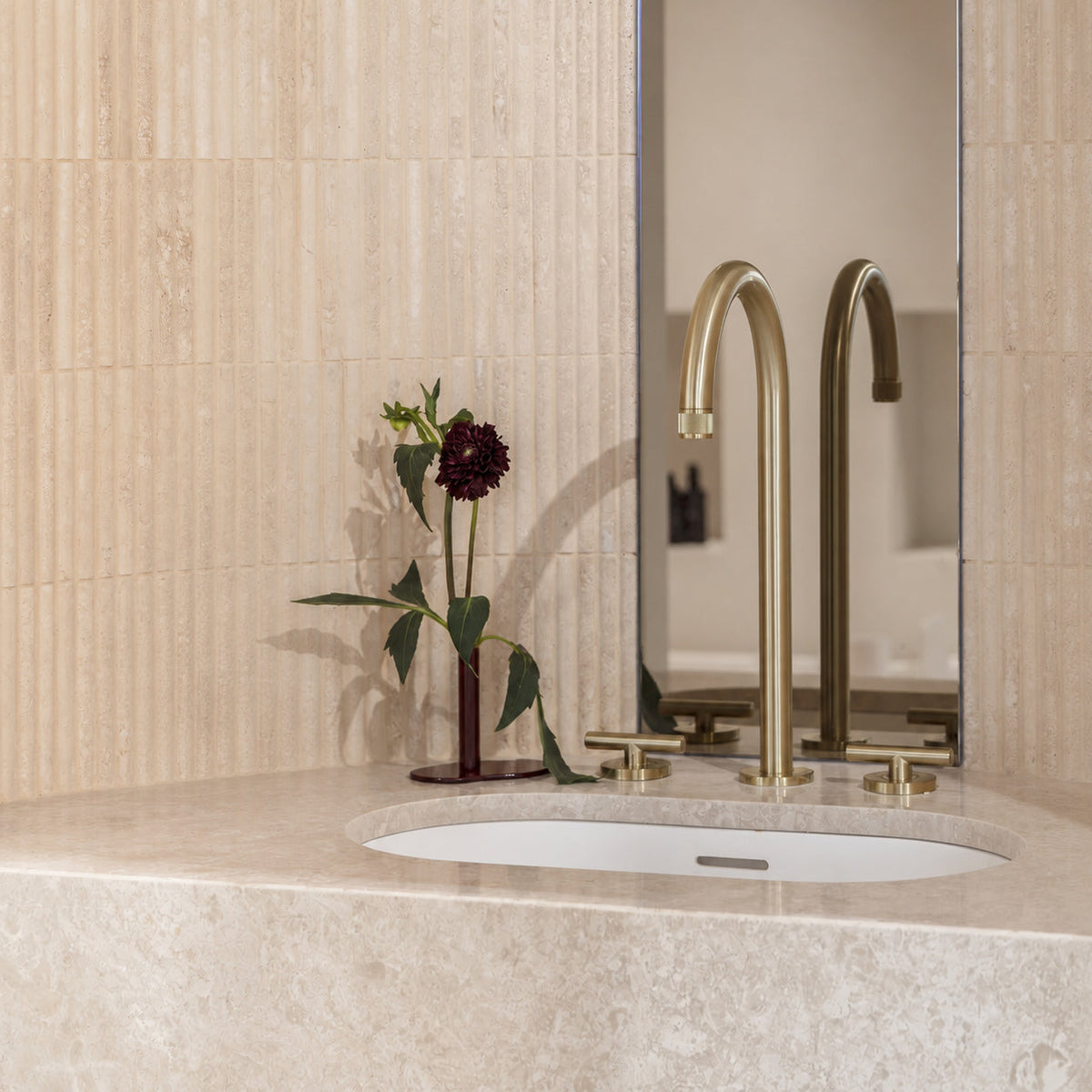 Nagisa tile installation